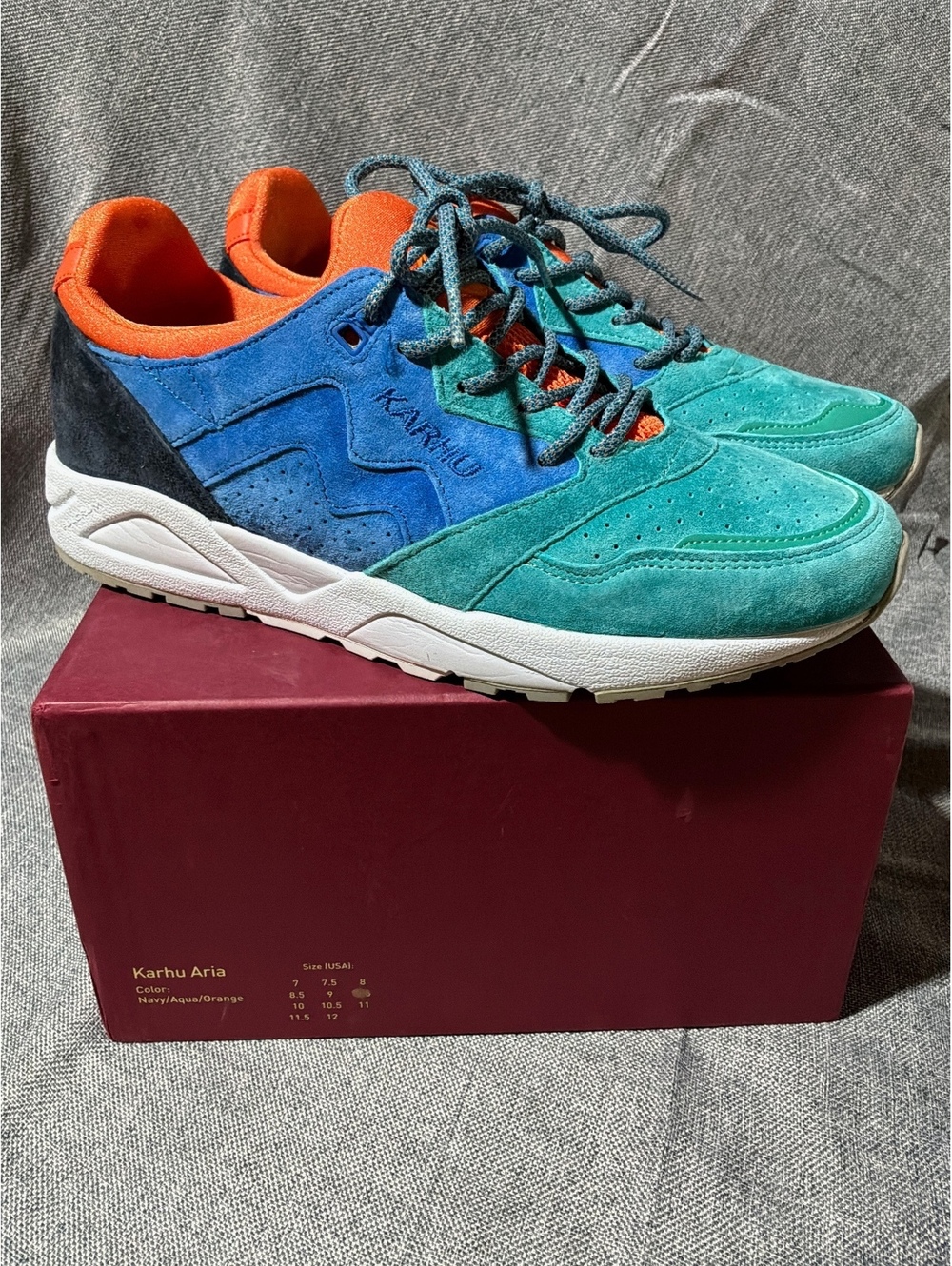 Karhu Aria Men's Sneakers in Blue, Turquoise, and Orange - Size 9